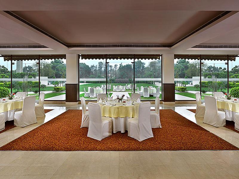 Four Points By Sheraton New Delhi, Airport Highway Exteriér fotografie