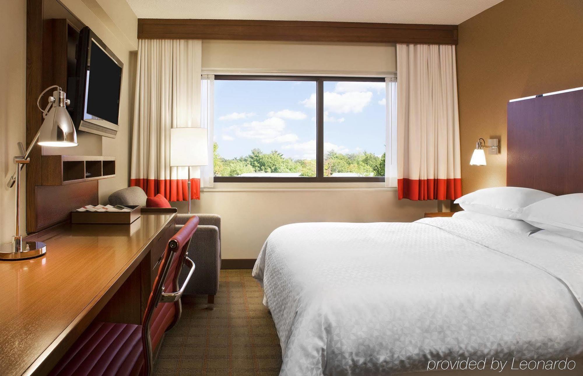 Four Points By Sheraton New Delhi, Airport Highway Exteriér fotografie
