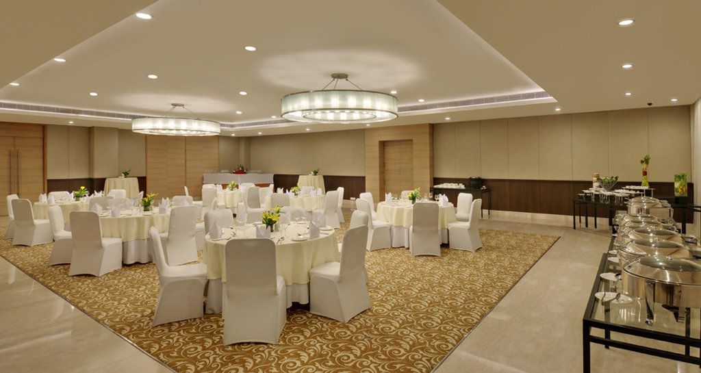 Four Points By Sheraton New Delhi, Airport Highway Exteriér fotografie